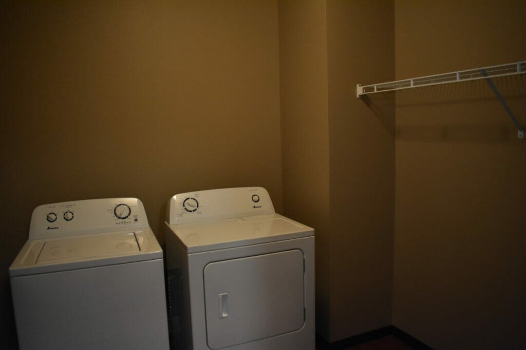 West Ridge Apartments Roers