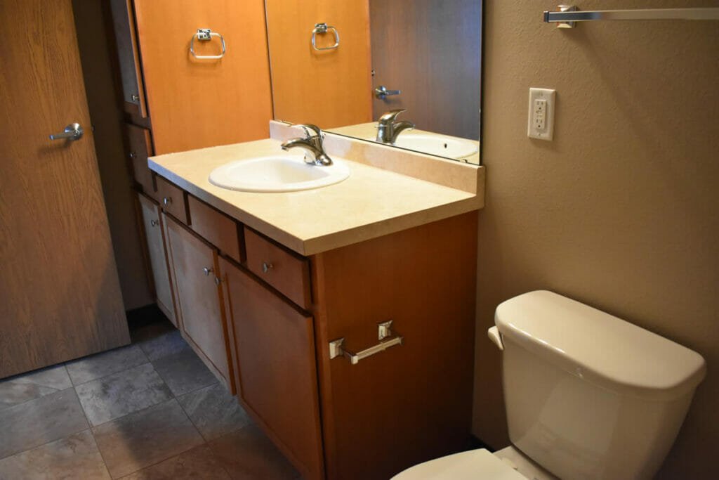 West Ridge Apartments Roers