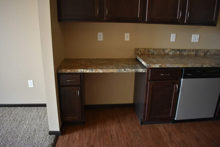 West Ridge Apartments Roers