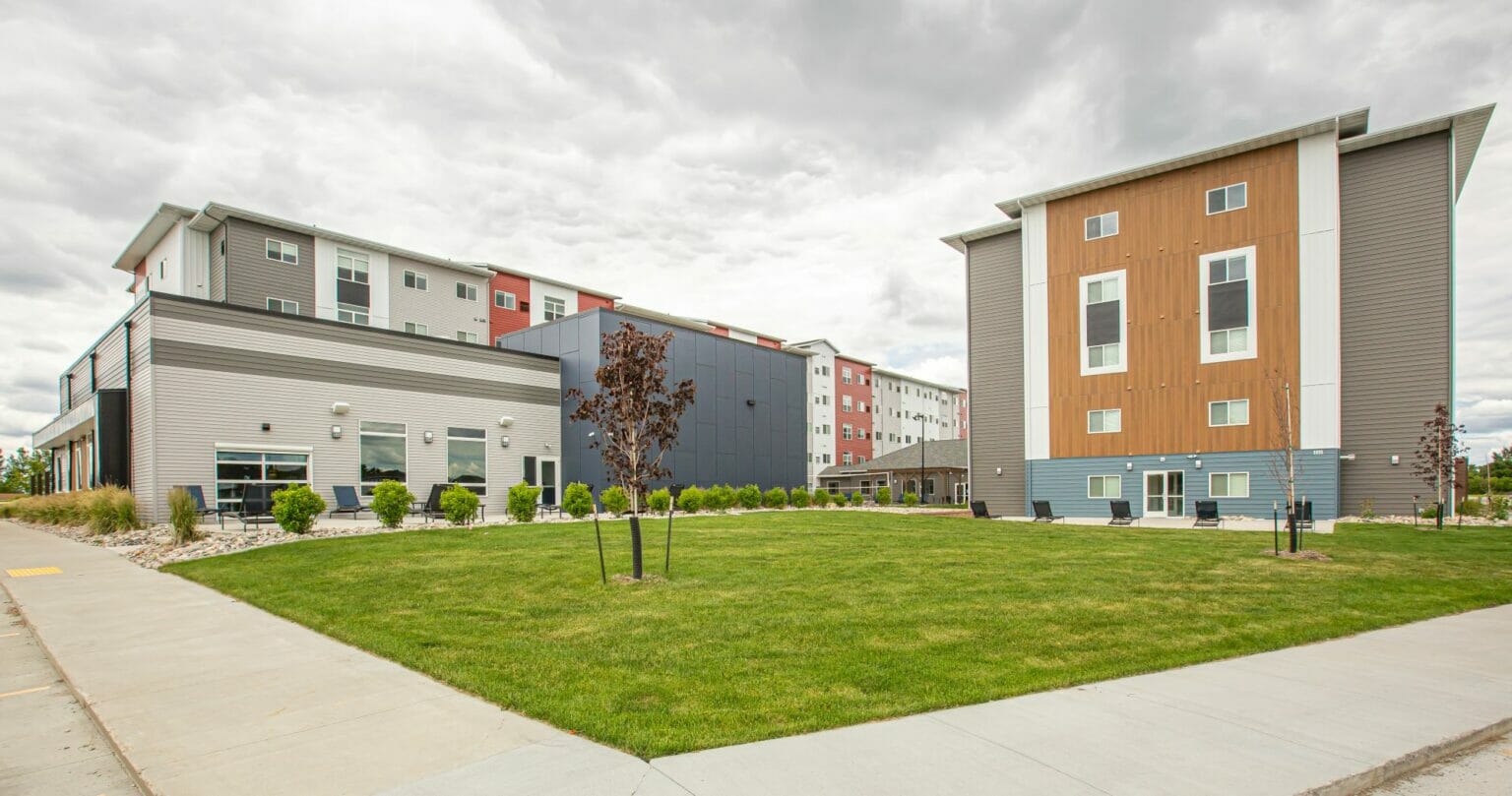 U32 Ph 1 & 2 exterior