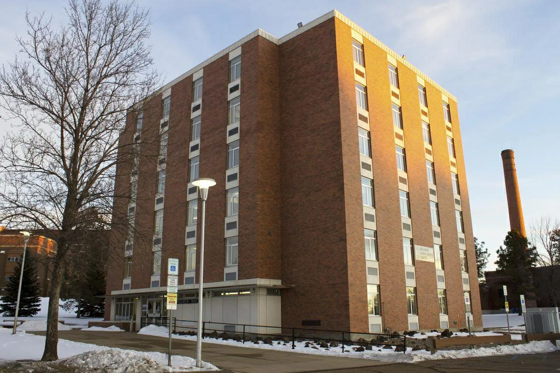 Pulver-Hall