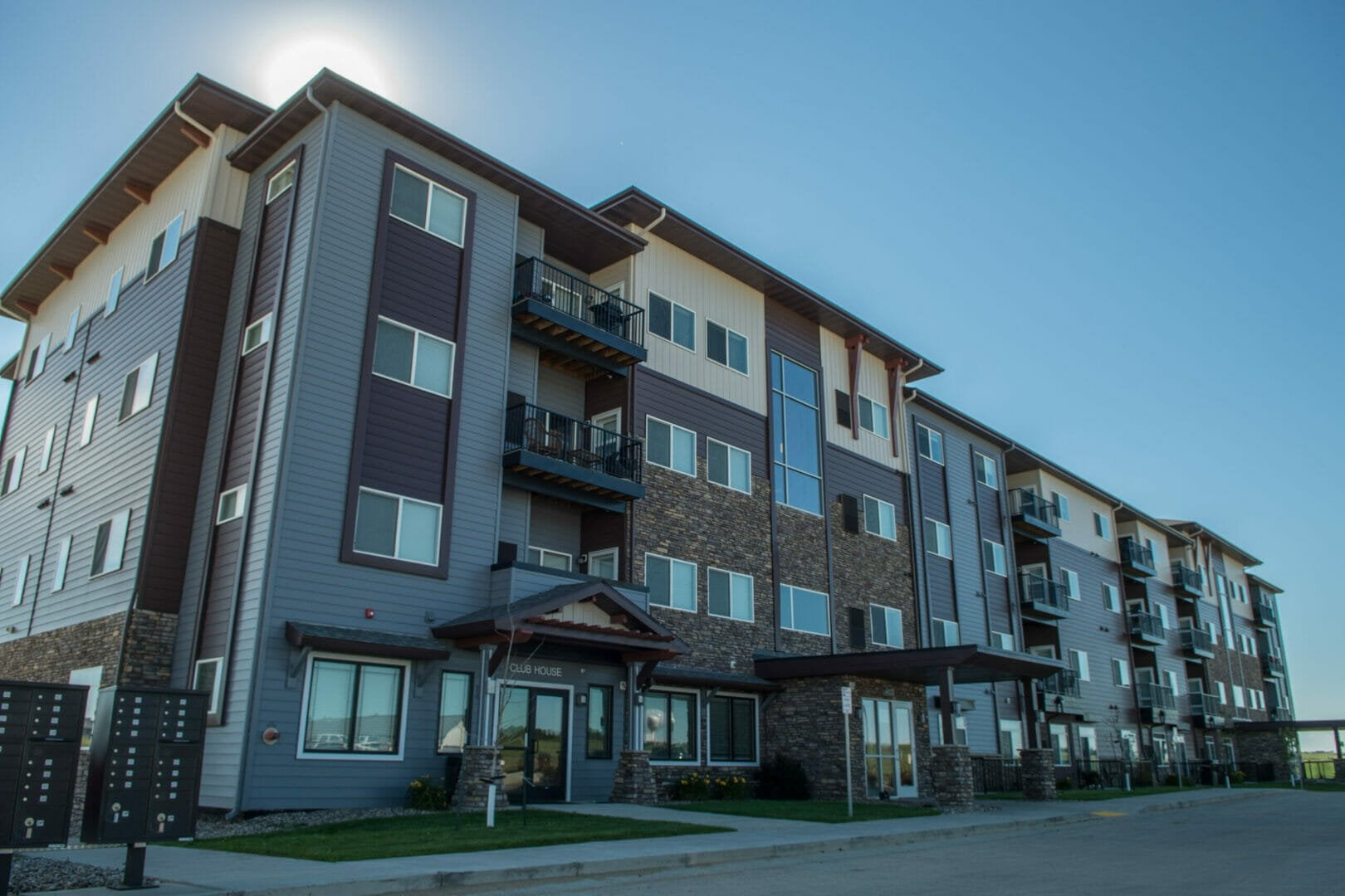 West Ridge Apartments Roers