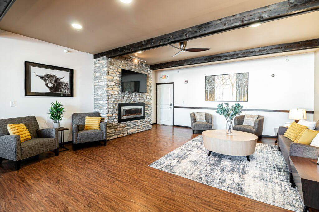 West Ridge Apartments Roers