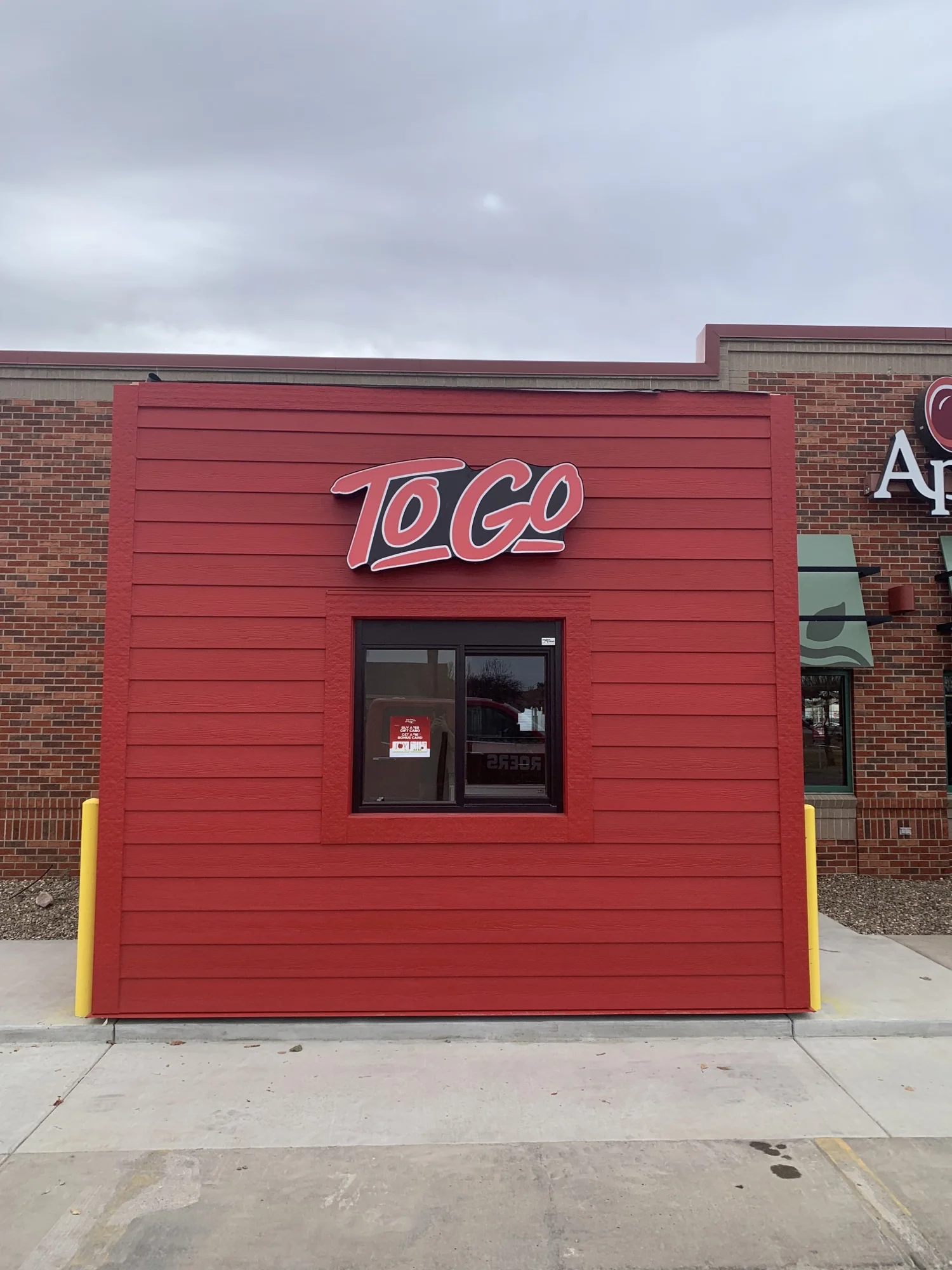 Applebees Drive Up Window