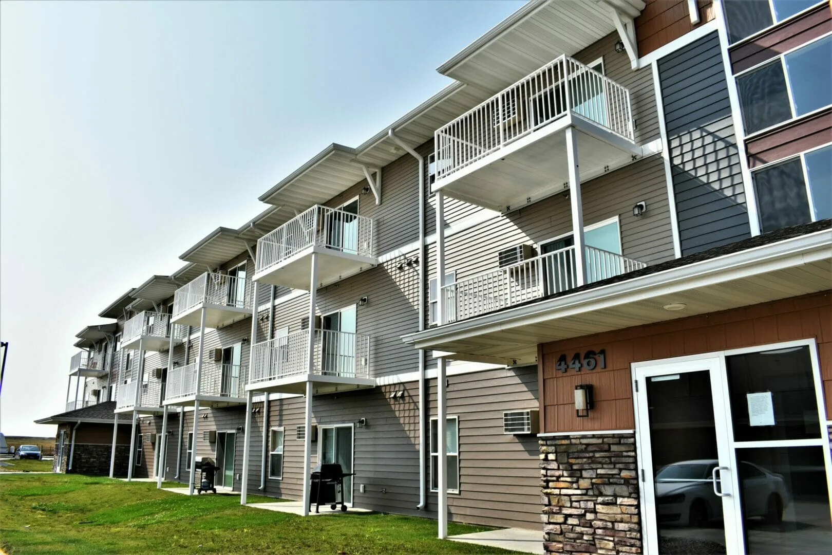 Prairie Winds_main exterior