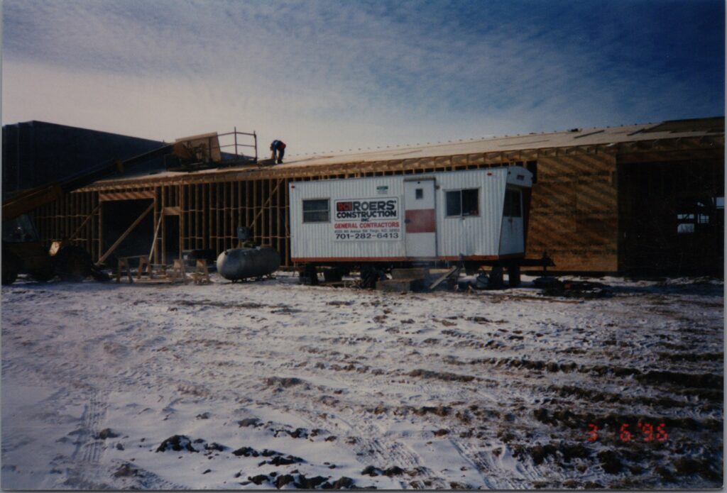 Unmarked Folder 0024